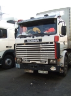 Scania-113-H-weiss-Fustinoni-071005-01-IR-H