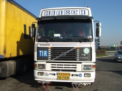 Volvo-F12-Hirsch-Fustinoni-221105-01-IR