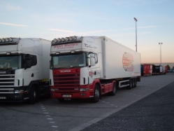 Scania-144-L-460-Walsh-Rolf-018005-01-IRL