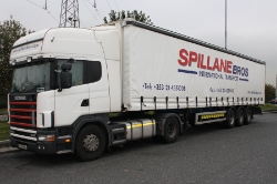 IRL-Scania-144-L-530-Spillane-Fitjer-221209-01