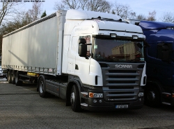 Scania-R-420-weiss-030208-01-IRL