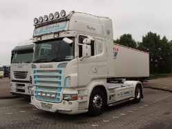 Scania-R-Davis-Holz-310807-01-IRL