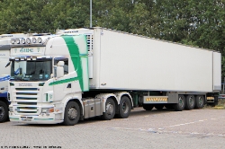 IRL-Scania-R-500-weiss-040810-01