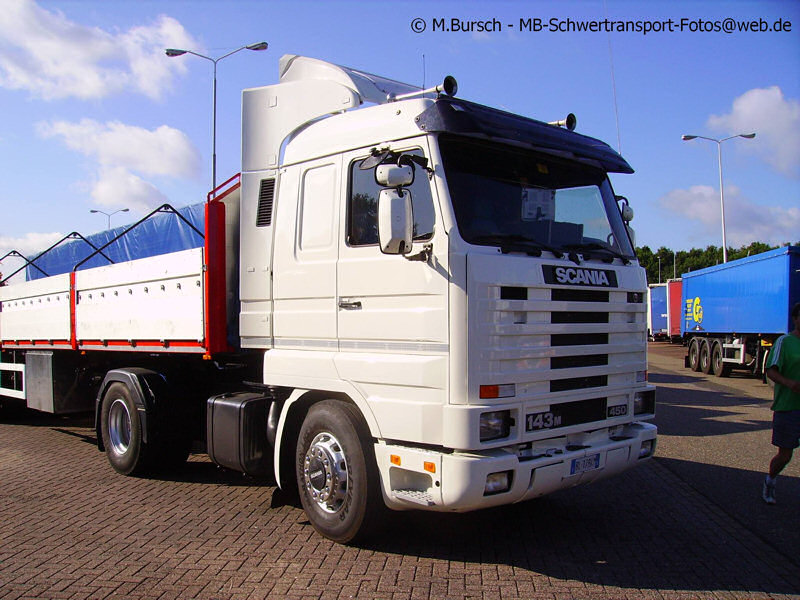 Scania-143-M-450-weiss-Bursch-170707-02-IT.jpg - Manfred Bursch