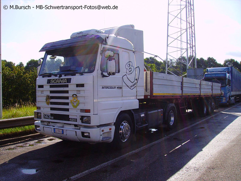 Scania-143-M-450-weiss-Bursch-170707-07-IT.jpg - Manfred Bursch