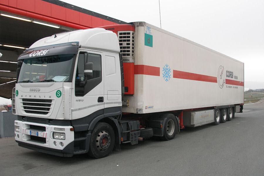IT-Iveco-Stralis-AS-440-S-45-Corsi-Holz-150810-01.jpg - Frank Holz