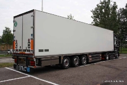 IT-Scania-R-560-Virio-Holz-080711-02