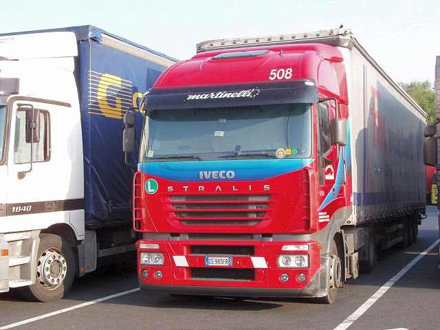 Iveco-Stralis-AS-440S43-Martinelli-Holz-170605-01-I.jpg