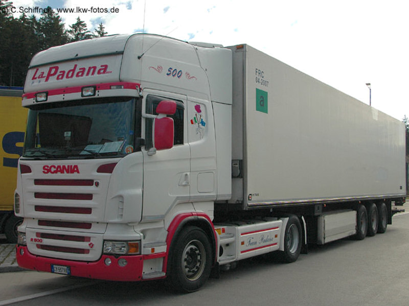 Scania-R-500-Padana-Schiffner-231207-01-IT.jpg