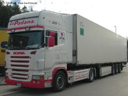 Scania-R-500-Padana-Schiffner-231207-01-IT