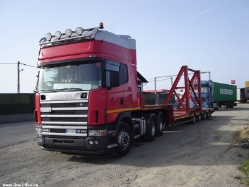 I-Scania-164-L-580-Halasz-280508-03