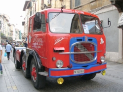 Fiat-690-T2-Gelain-101106-02