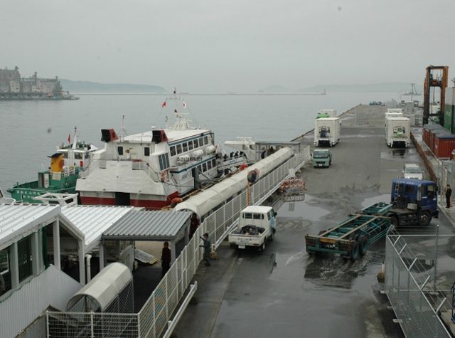 Hafen-Jeong-260205-01.jpg