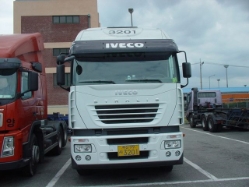 Iveco-Stralis-AS440S48-weiss-Jeong-170804-1