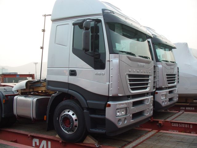 Iveco-Stralis-AS440S48-silber-Jeong-240804-1.jpg