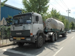 Iveco-330-36-Jeong-200904-1