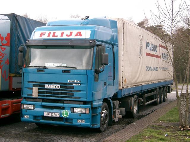 Iveco-EuroStar-PLSZ-Filija-Szy-140304-1-CRO.jpg - Trucker Jack