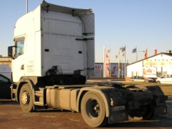Scania-4er-weiss-Wihlborg-231205-02-LV