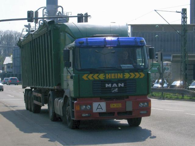 MAN-F2000-Evo-Hein-Szy-090504-1-LUX.jpg - Trucker Jack