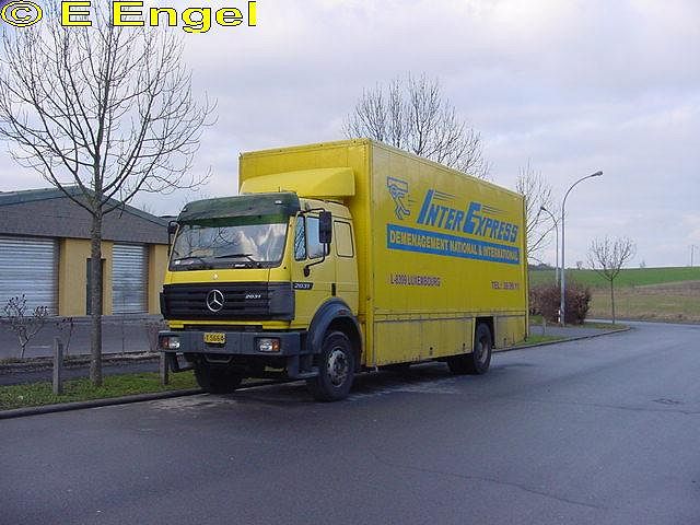 MB-SK-2031-InterExpress-Engel-300105-02.jpg - Eric Engel