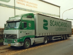 Volvo-FH12-420-Scancargo-Senzig-100405-01-LUX
