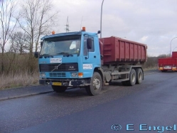 Volvo-FL10-blau-Engel-300105-06