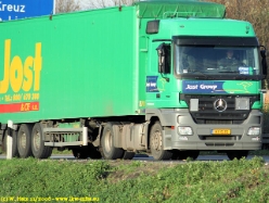 MB-Actros-MP2-1844-Jost-221106-01-LUX