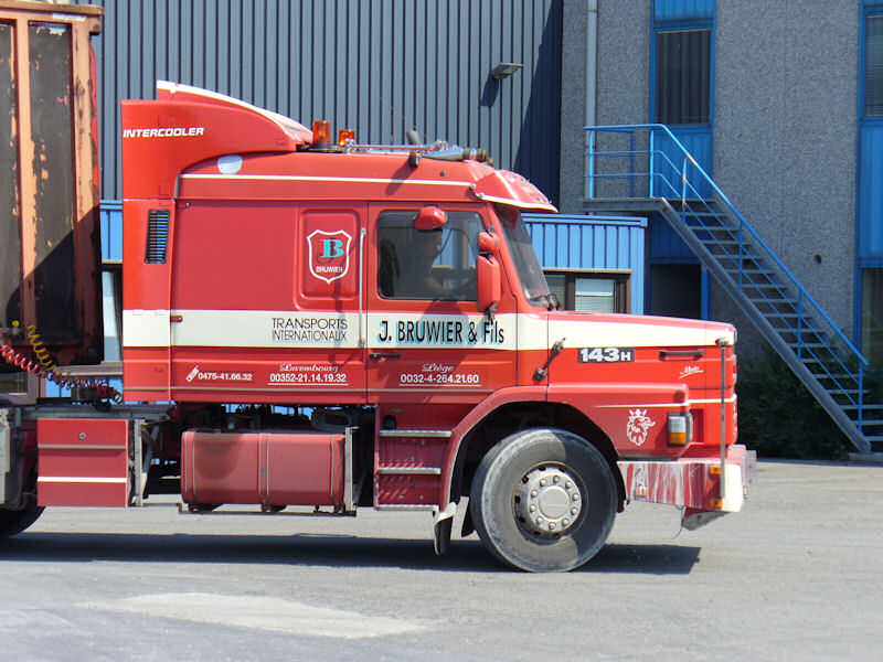 LUX-Scania-143-M-450-Bruwier-Nevelsteen-050509-04.jpg - Patrick Nevelsteen