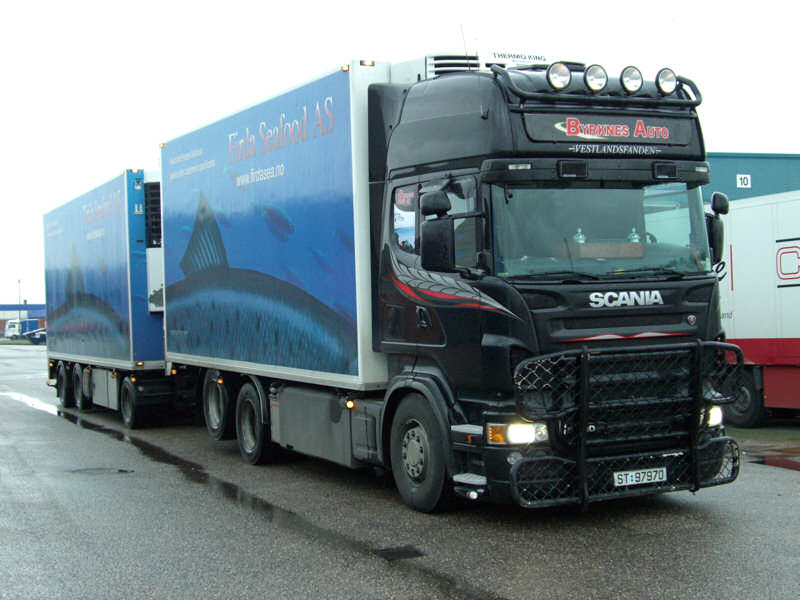 NOR-Scania-R-580-Byrknes-Stober-250208-01.jpg