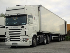 NOR-Scania-R-500-weiss-Stober-250208-01
