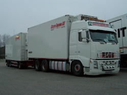 NOR-Volvo-FH16-610-weiss-Stober-290208-01