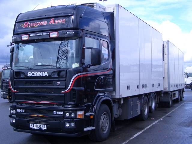 Scania-164-G-580-Byrknes-Stober-270604-1-NOR.jpg