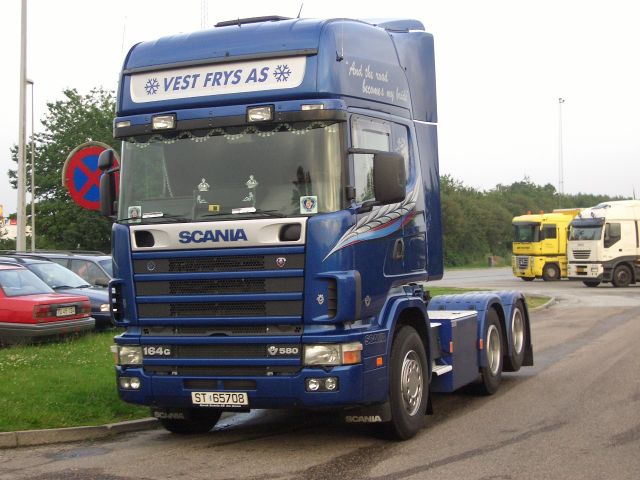 Scania-164-G-580-Vest-Stober-160105-1-NOR.jpg