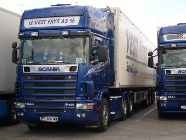 Scania-164-G-580-Vest-Stober-160105-2-NOR.jpg