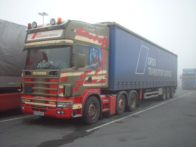 Scania-164-L-480-DFDS-(Stober)-0104-1-(NOR).jpg
