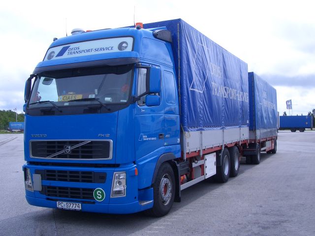 Volvo-FH12-460-DFDS-Stober-160105-1-NOR.jpg