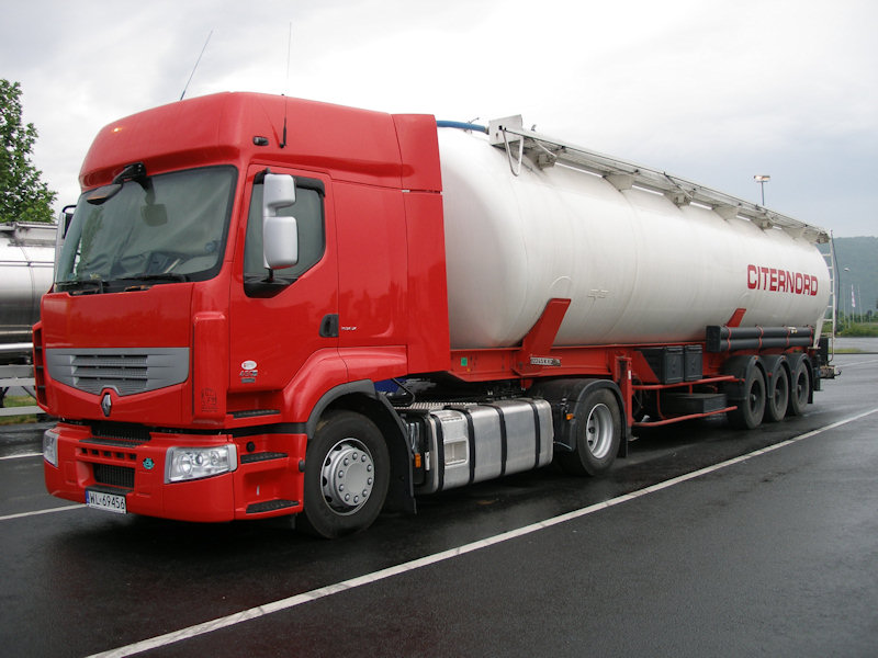 PL-Renault-Premium-Route-450-rot-Holz-040608-01.jpg - Trucker Jack