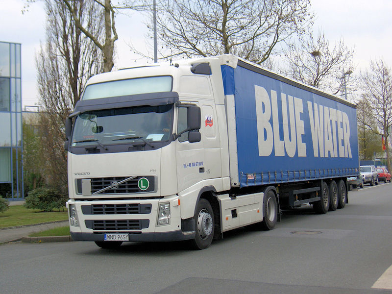 PL-Volvo-FH-440-weiss-Szy-140708-01.jpg - Trucker Jack