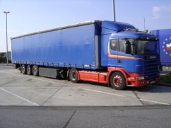 Scania-124-L-420-blau-Gleisenberg-080605-01-PL