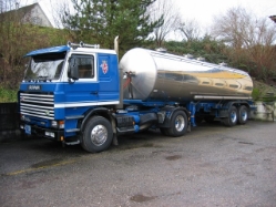 Scania-113-M-360-TASZ-blau-(RMueller)
