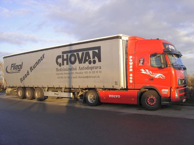 Volvo-FH12-460-Chovan-Gleisenberg-241105-01-SK.jpg - A. Gleisenberg