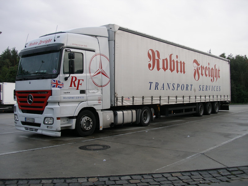 SK-MB-Actros-MP2-1844-Robin-Freight-Holz-040209-01.jpg