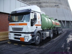 Iveco-Stralis-AT-440-S-43-weiss-F-Pello-200607-01-ESP