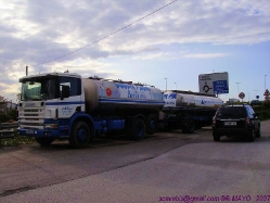 Scania-4er-weiss-blau-F-Pello-050507-01-ESP