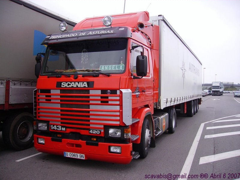 Scania-143-M-420-rot-F-Pello-210407-01-ESP.jpg
