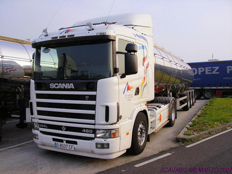 Scania-144-L-460-weiss-F-Pello-240607-01-ESP.jpg
