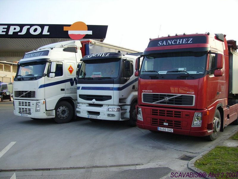 Volvo-FH12-Sanchez-F-Pello-210407-01-ESP.jpg