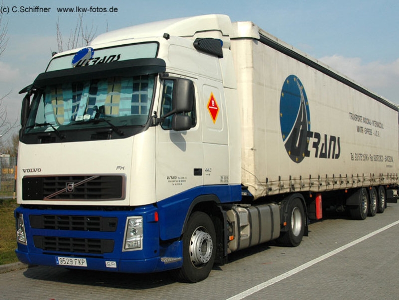 Volvo-FH-440-U-Trans-Schiffner-211207-01-ESP.jpg
