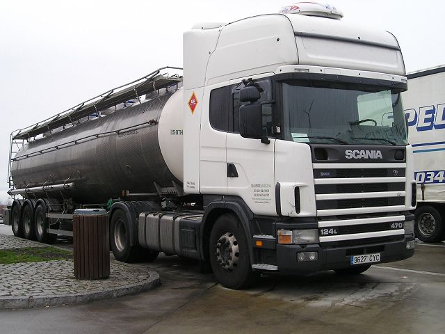 Scania-124-L-470-weiss-Reck-200505-01-ESP.jpg - Marco Reck