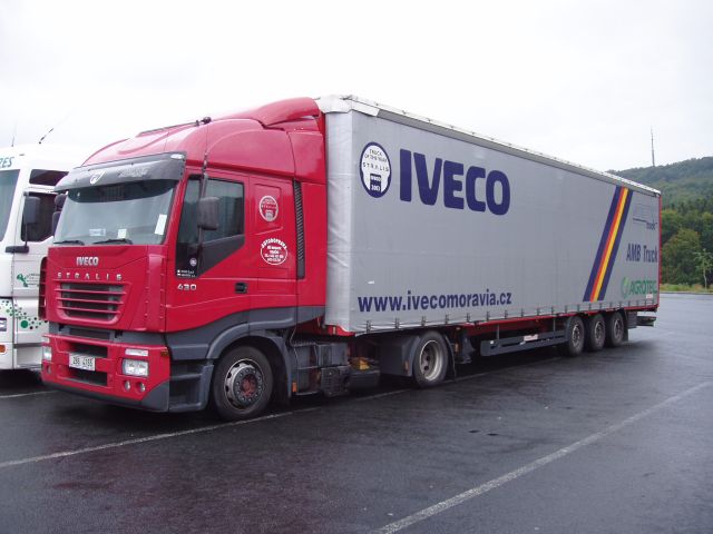Iveco-Stralis-AS440S43-Iveco-Holz-231004-1-CZ.jpg